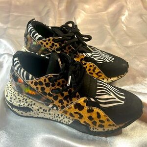 Steve Madden Women's Cliff Leather Leopard Print Lace-Up Sneaker  Size 8.5 M
